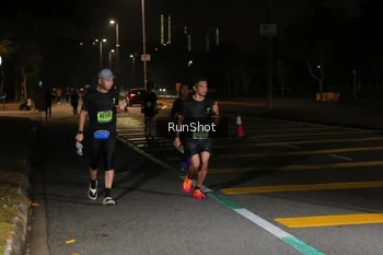 Runner Photo 5648655