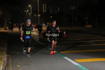 Runner Photo 5648662