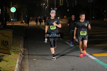 Runner Photo 5648668