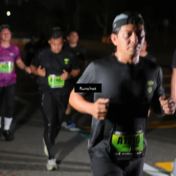 Runner Photo 5649040
