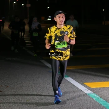Runner Photo 5649081