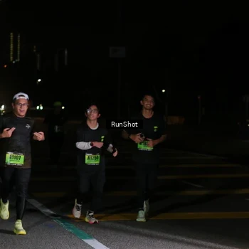 Runner Photo 5649191