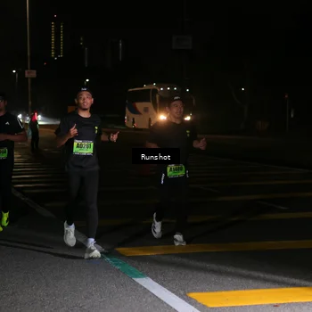 Runner Photo 5649304