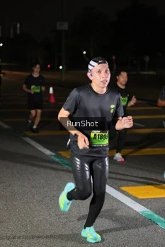 Runner Photo 5649601