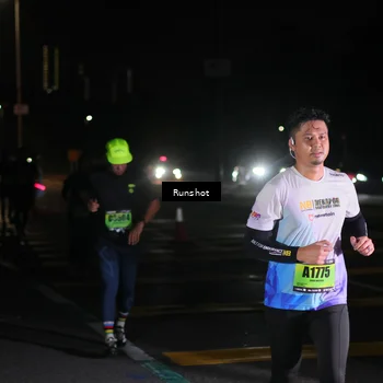 Runner Photo 5649703