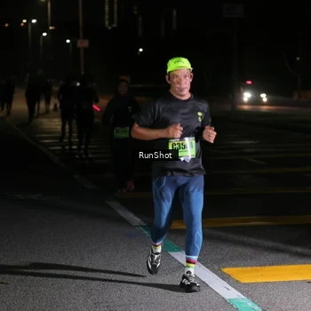 Runner Photo 5649723