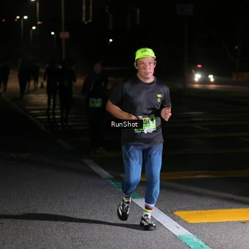 Runner Photo 5649724