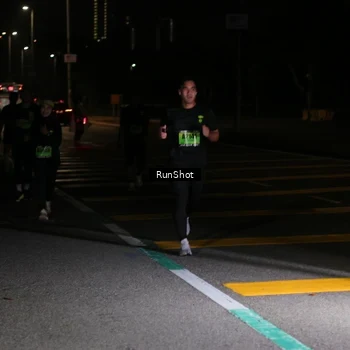 Runner Photo 5650041