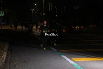 Runner Photo 5650354