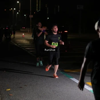 Runner Photo 5650787