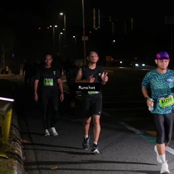 Runner Photo 5651002