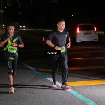 Runner Photo 5651324