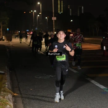 Runner Photo 5651407