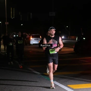 Runner Photo 5651408