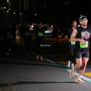Runner Photo 5651413