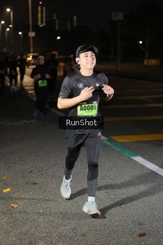 Runner Photo 5651554