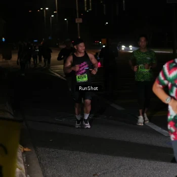 Runner Photo 5651678