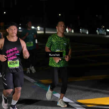 Runner Photo 5651701