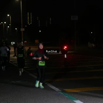 Runner Photo 5651793