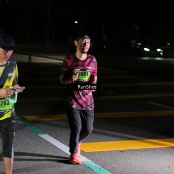 Runner Photo 5651860