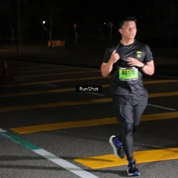 Runner Photo 5651959