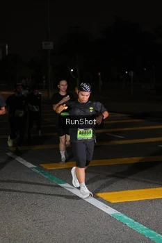 Runner Photo 5652201