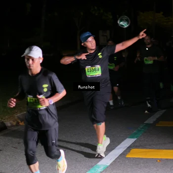 Runner Photo 5652824