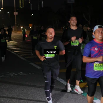 Runner Photo 5654000