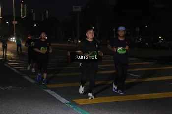Runner Photo 5654053