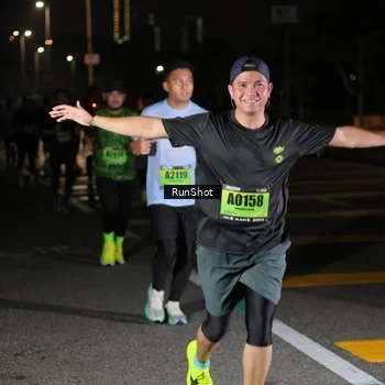 Runner Photo 5654078