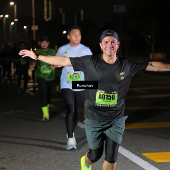 Runner Photo 5654091