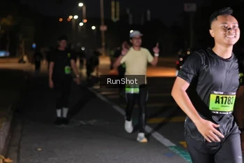 Runner Photo 5654139