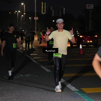 Runner Photo 5654149