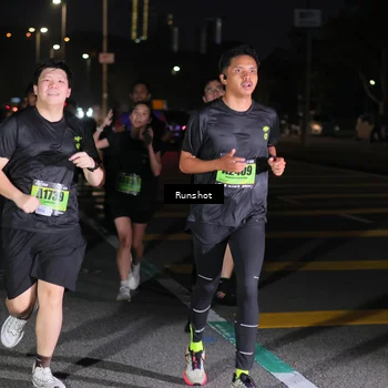 Runner Photo 5654221