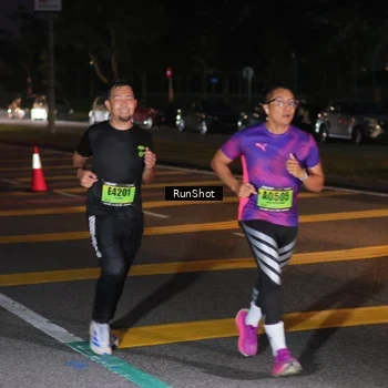 Runner Photo 5654426