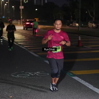 Runner Photo 5654572