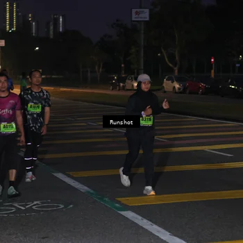 Runner Photo 5654680