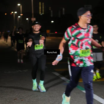 Runner Photo 5654739