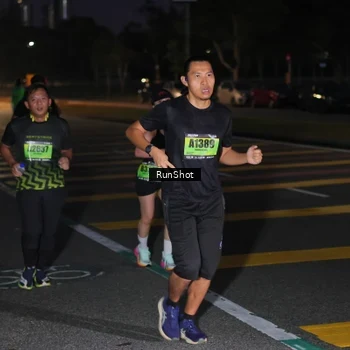 Runner Photo 5654842
