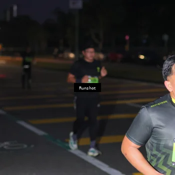 Runner Photo 5654870
