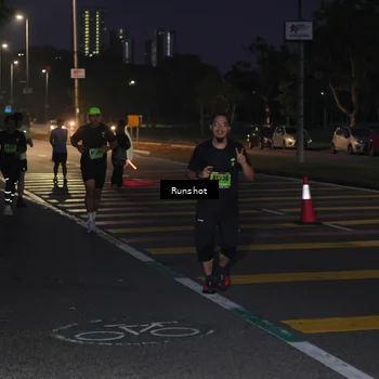 Runner Photo 5654942