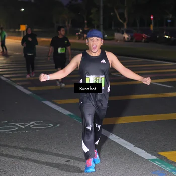 Runner Photo 5655206