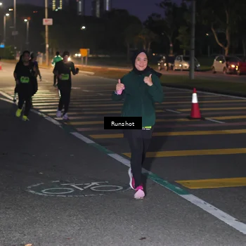 Runner Photo 5655239