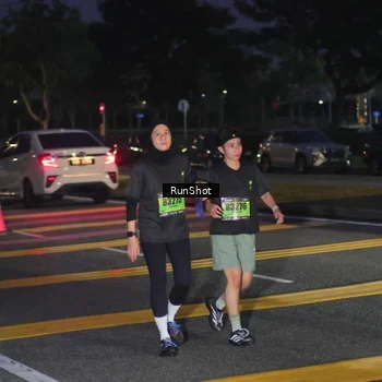 Runner Photo 5655400