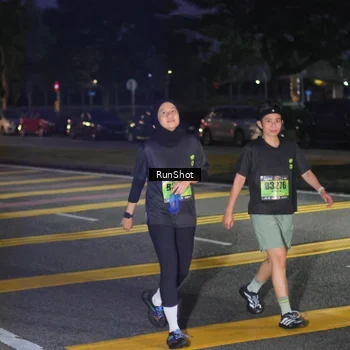 Runner Photo 5655407