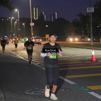 Runner Photo 5655425