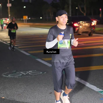 Runner Photo 5655439