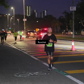 Runner Photo 5655473