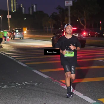 Runner Photo 5655501
