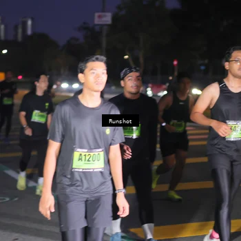 Runner Photo 5655595